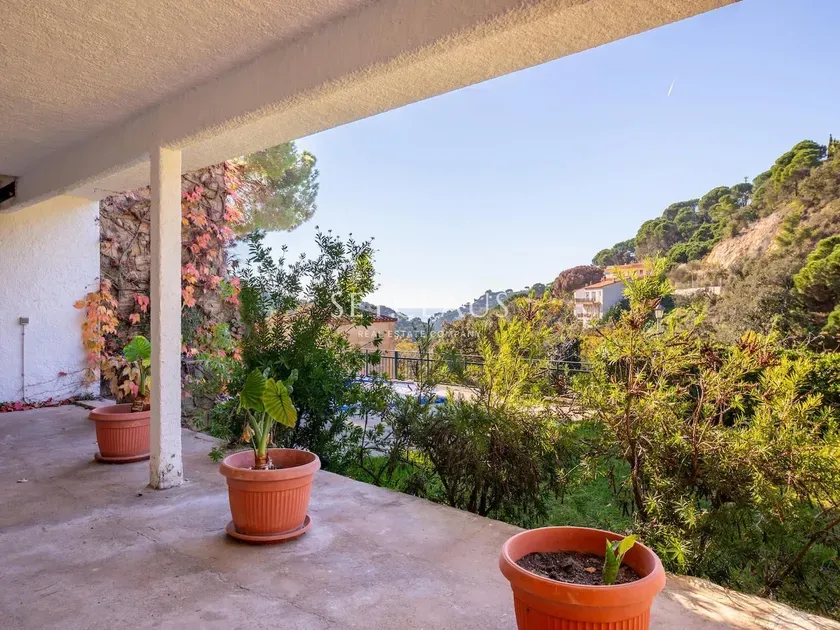 Terrasse - Chalet with Private Pool in Cala Canyelles, Lloret de Mar