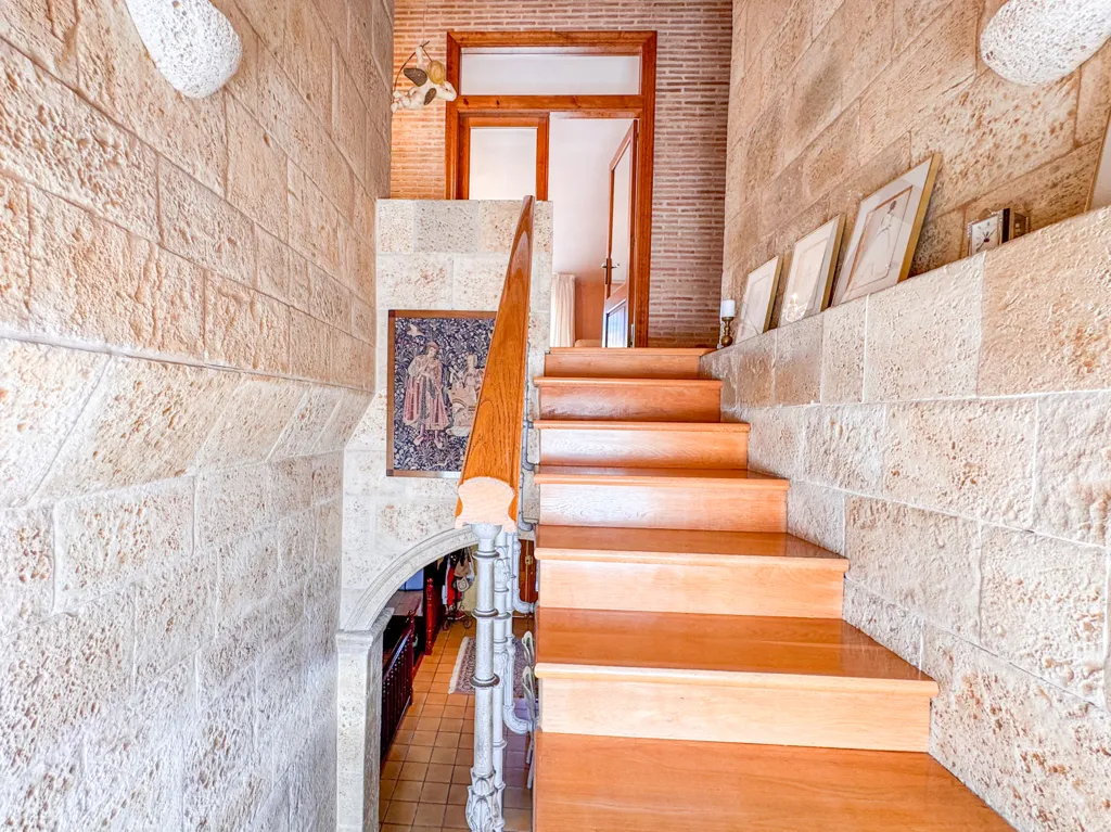 Toad - Rustic Chalet with Olive Grove in Segorbe