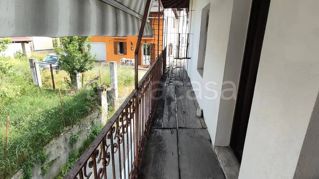 Rõdu - Mountain Cottage with Garden in Valloriate