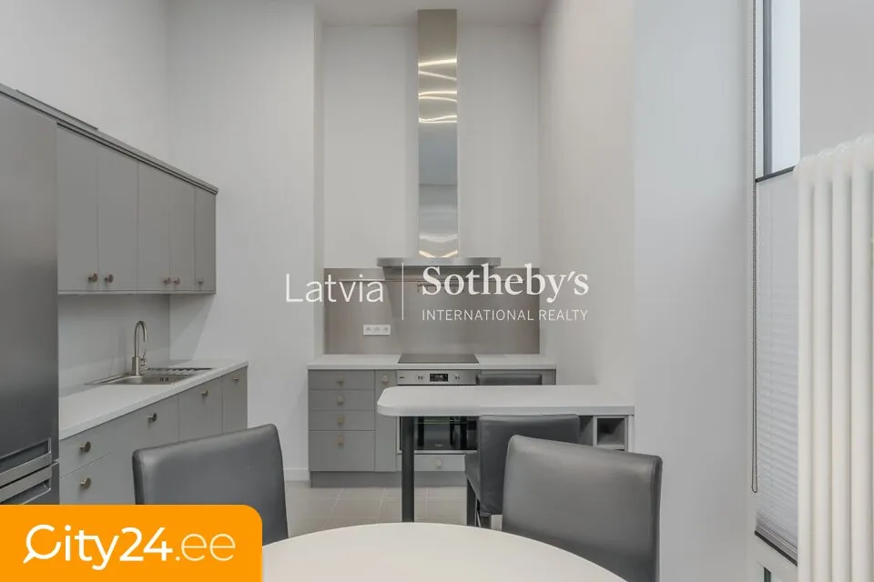 Köök - 2-Bedroom Apartment with National Library View in Riga