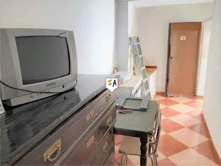 Kabinet - Townhouse with Courtyard in El Esparragal