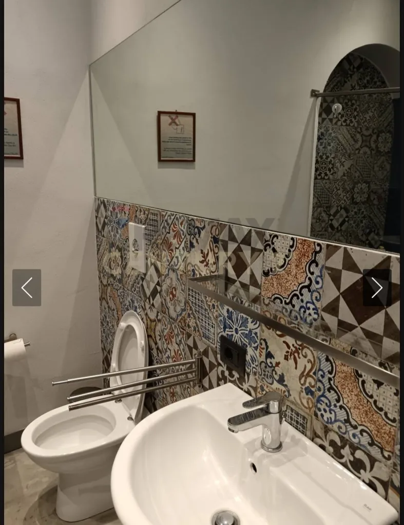 Salles de bain - Historic Bilocale with Balcony in Acireale