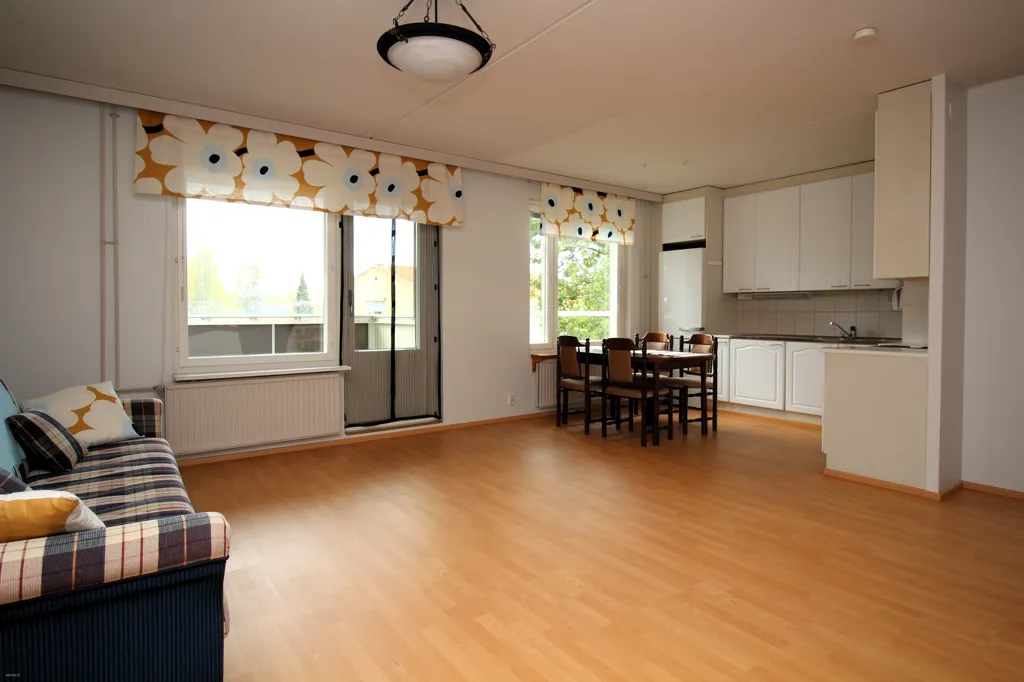Elutuba - Flat with West View in Tähtiniemi, Heinola