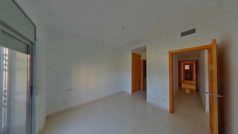 Esik - Spacious Flat with Pool in Cubelles, Barcelona