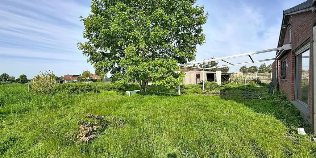 Giardino - Renovatable Bungalow in Beernem