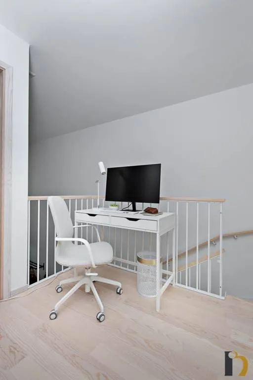 Bureau - Penthouse with Terrace in Umeå