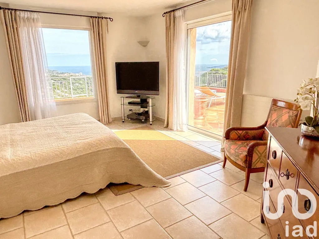 Magamistoad - Luxury Villa with Sea View in Sainte-Maxime