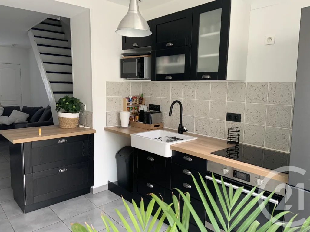 Cuisine - Charming Townhouse with Courtyard in Armentières