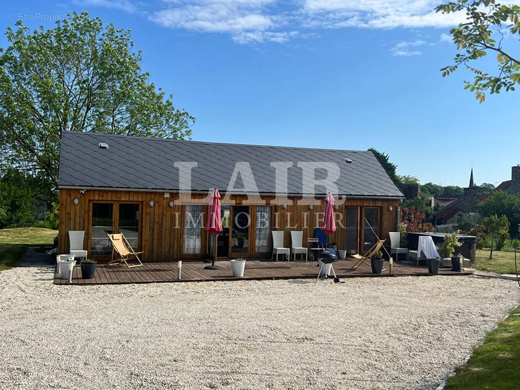 Exterior - Chalet with Garden and Spa near Ecouché