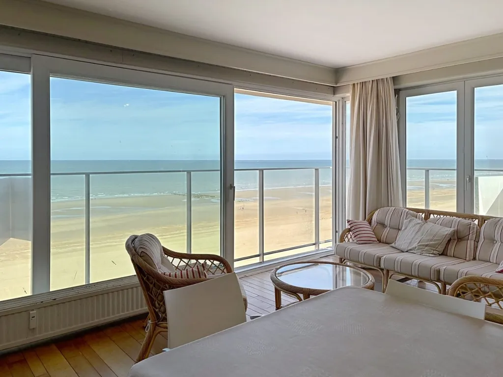 Séjour - Appartement d'Angle avec Vue Mer à Koksijde