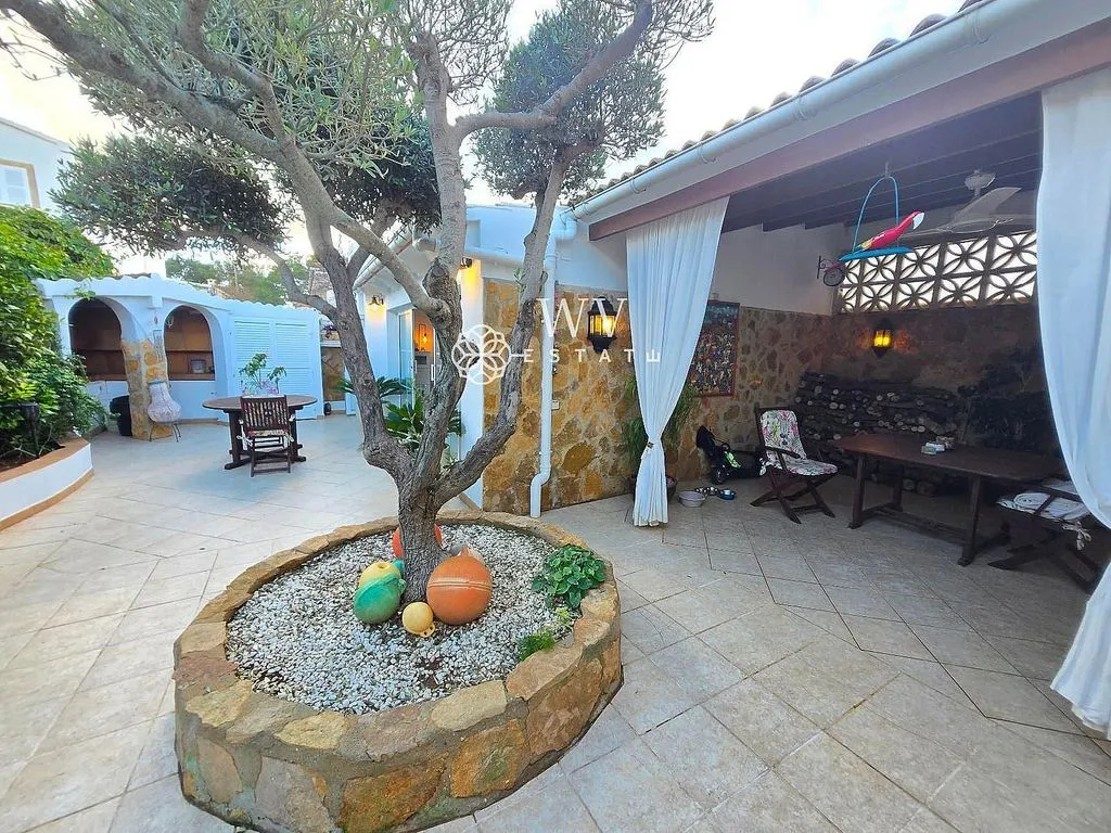 Terrass - Modern Chalet with Pool in Badia Blava
