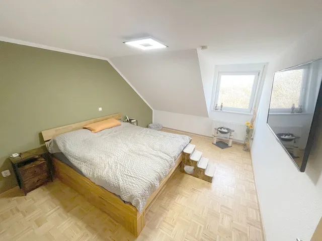 3 magamistoaga maja asukohas Konz