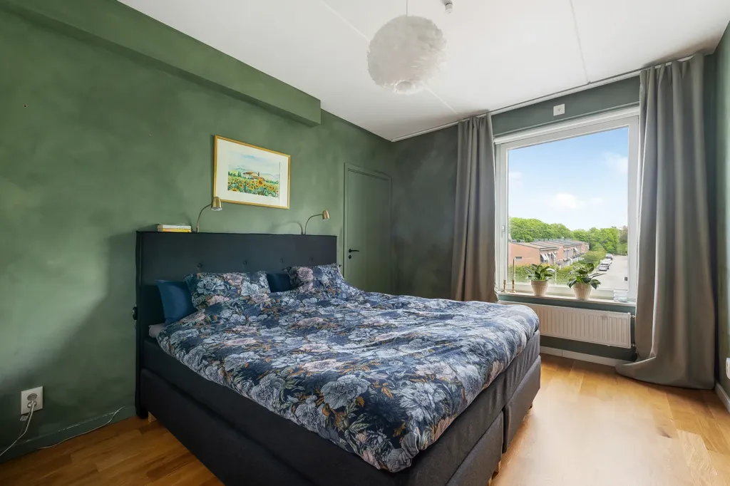 3-toaline korter asukohas Bromma