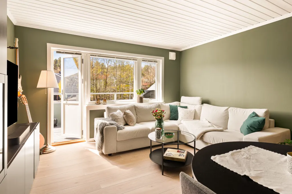 Séjour - Spacious Apartment with West-Facing Balcony in Haukerød