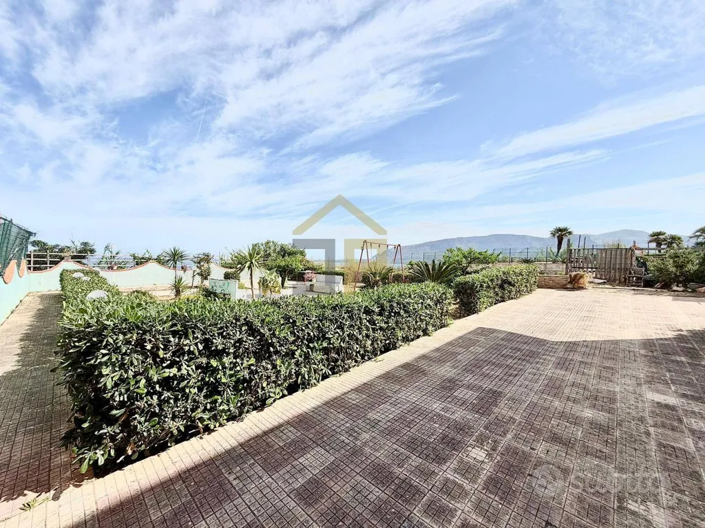Terrass - Bifamiliar Villa with Sea View in Trappeto
