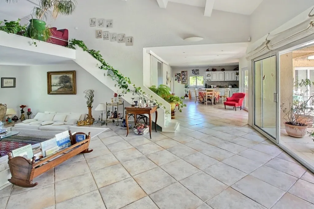 Elutuba - Provençal Villa with Pool in Fuveau