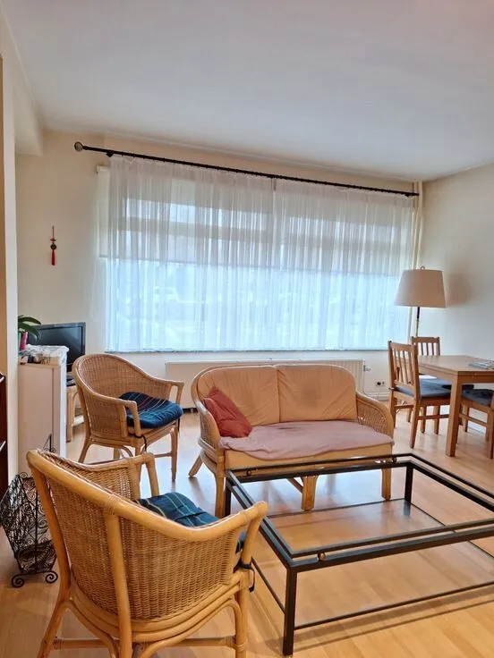 Living Room - Flat with Passerelle View in Guillemins