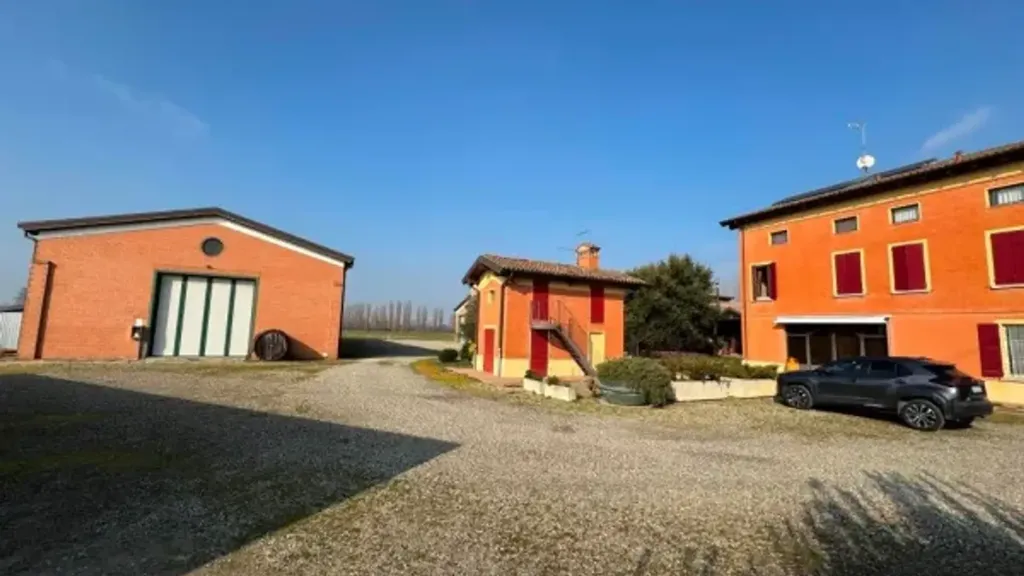 Välivaade - Rustic Casale with Mini Alloggi in Modena