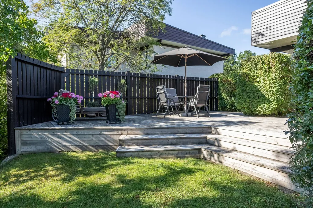 Jardin - Architectural Villa with Garden in Norrköping
