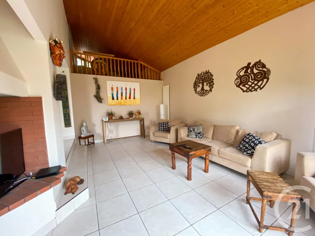 Séjour - Maison Meublée avec Jardin à Colomiers