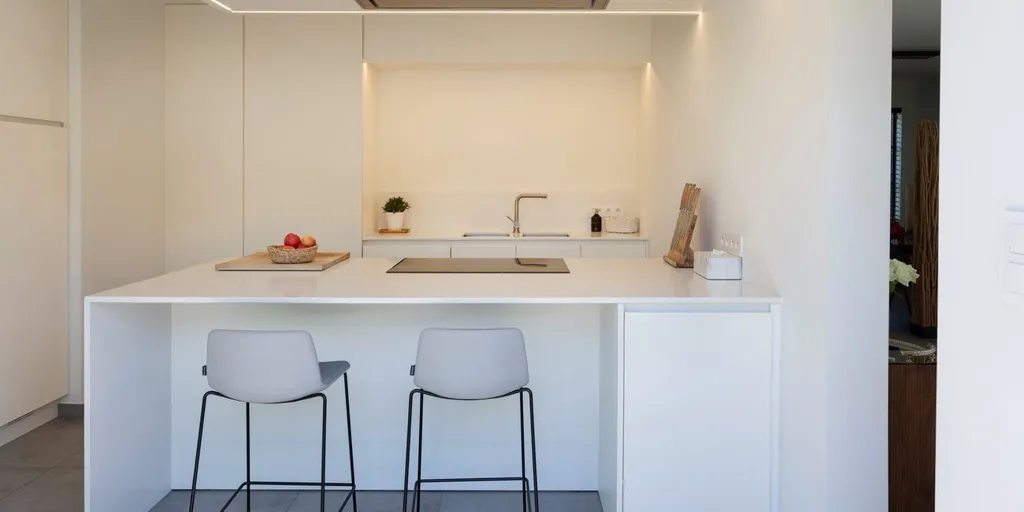 Cuisine - Maison Rénovée avec Piscine à Sint-Eloois-Winkel