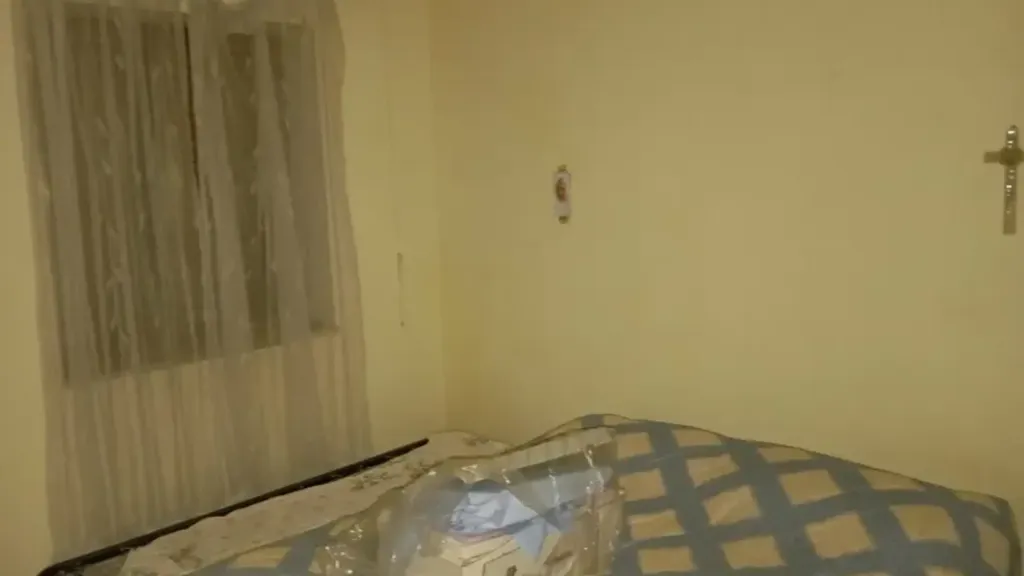 Bedrooms - Adjacent House with Balcony in Teano
