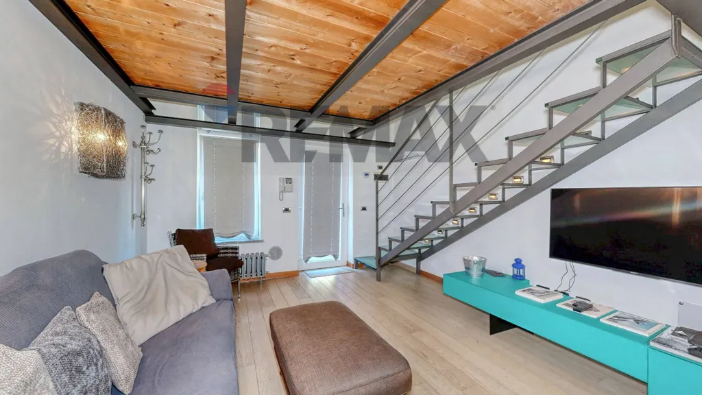 Toad - Ground Floor Apartment with Terrace in Milan