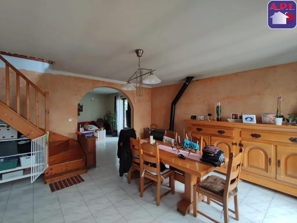 Salle à manger - Maison avec Hangar dans Zone Artisanale