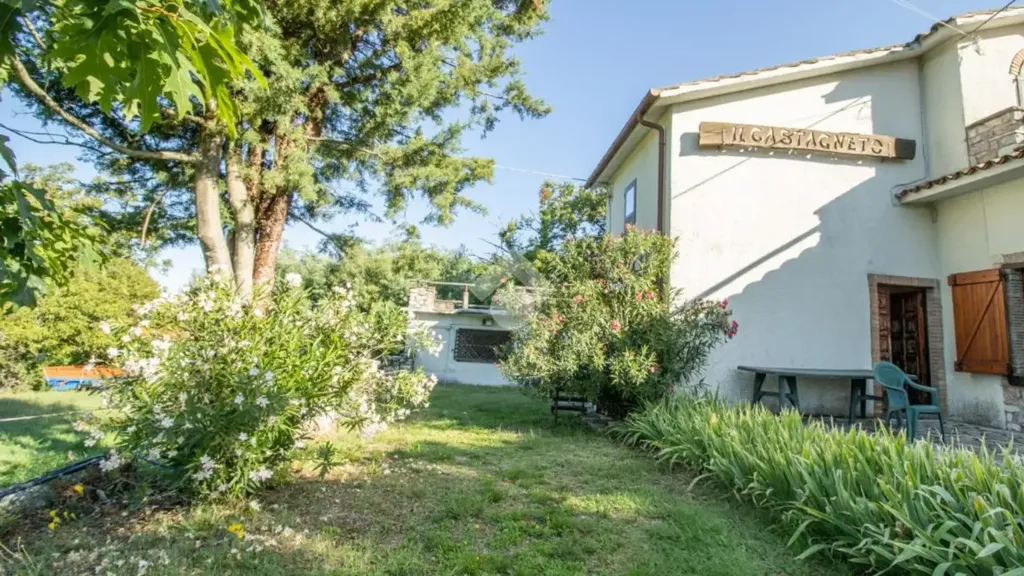 Aed - Restaurant with Garden in Cottanello, Rieti