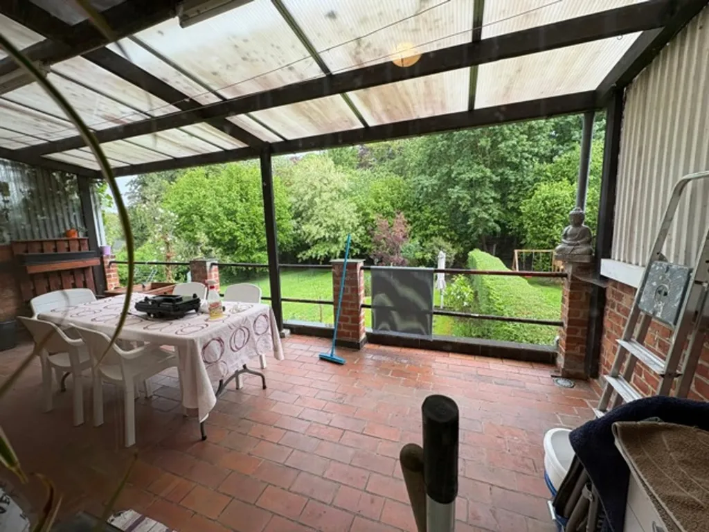 Terrace - 1-Bed Flat with Garden in Terraced Building