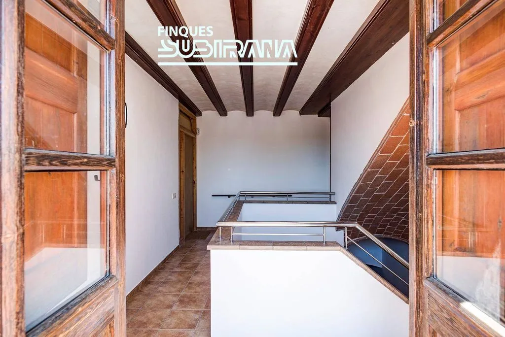 Pièces - Restored Farmhouse with Pool in Igualada