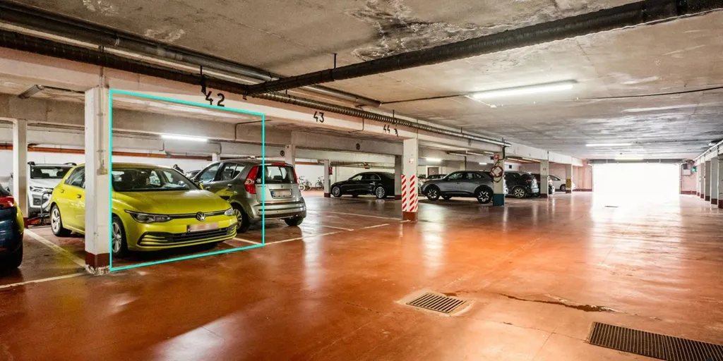 Garage - Appartement avec terrasse au 9e étage à Anvers