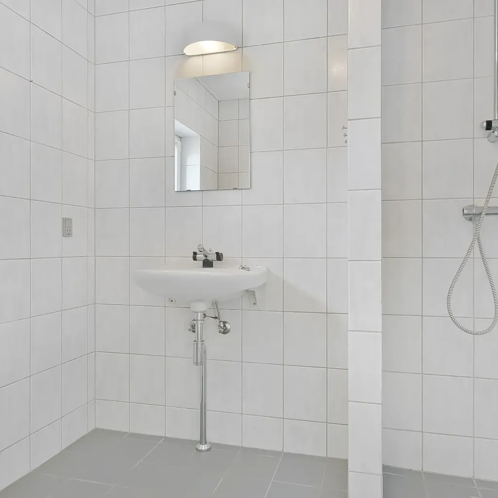 Vannitoad - Two-Bedroom Terraced House in Kongerslev