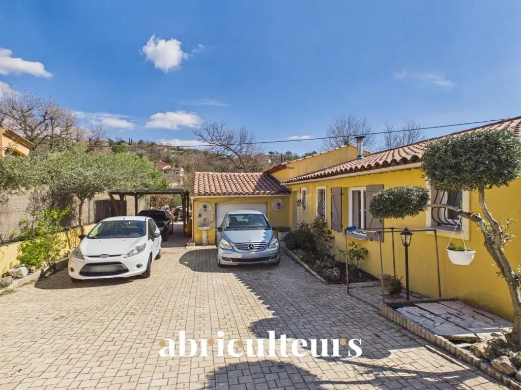 Esterno - Family House with Pool in Callian