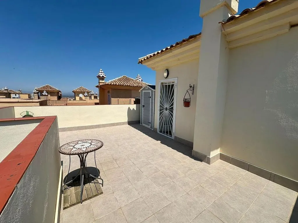 Terrass - Chalet with Pool in Gran Alacant