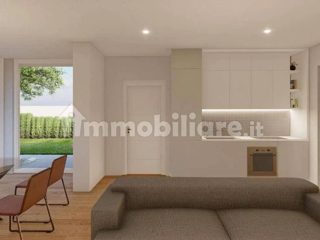 Luxury Villa with Private Garden in Pomezia