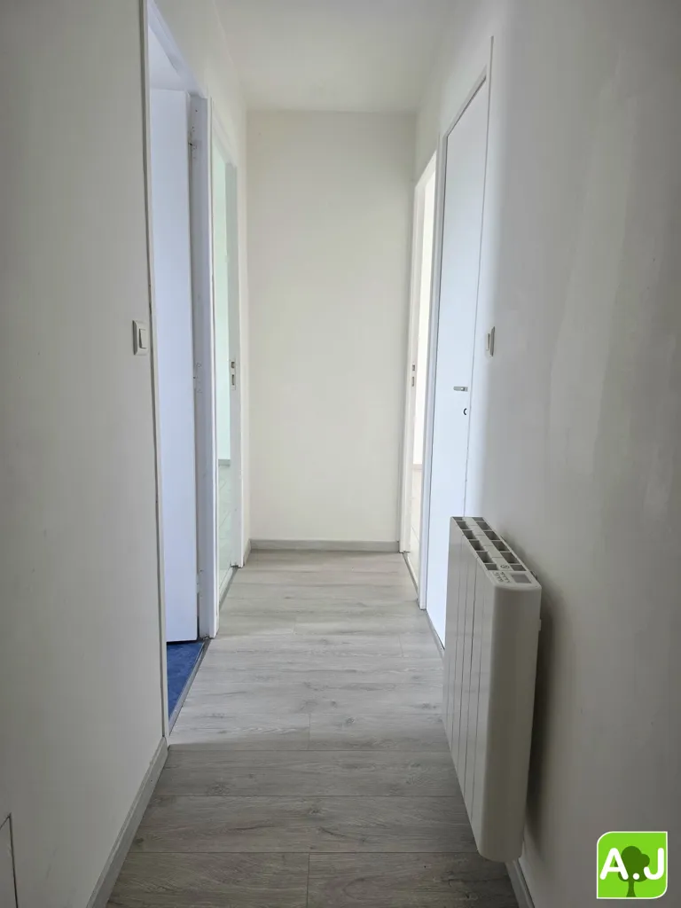 hallway_entrance