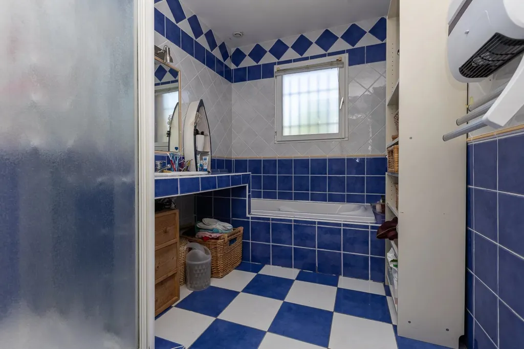 Vannitoad - Detached House with Garden near Bourgoin-Jallieu