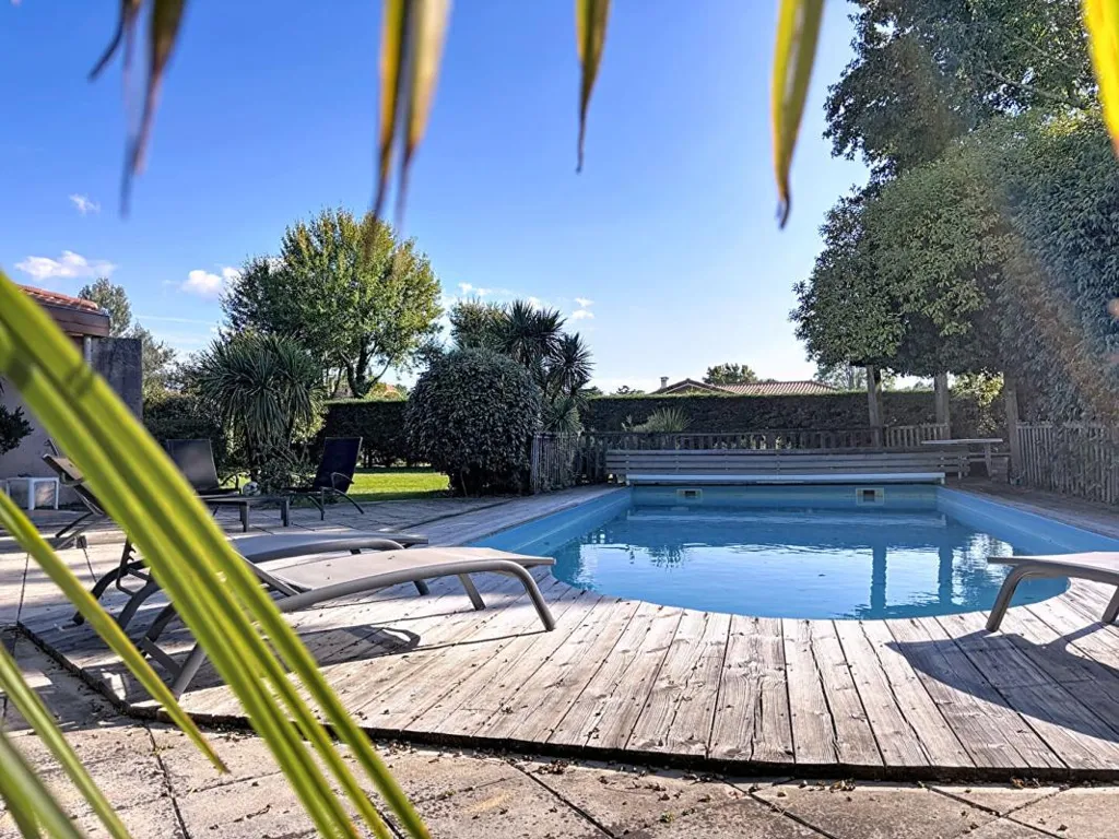 pool_area