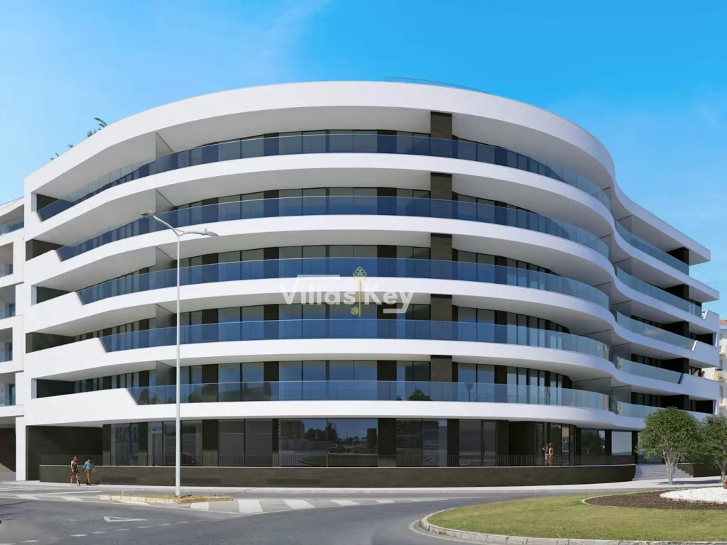 Exterior - Luxury Apartment with Pool Facing Lagos Marina