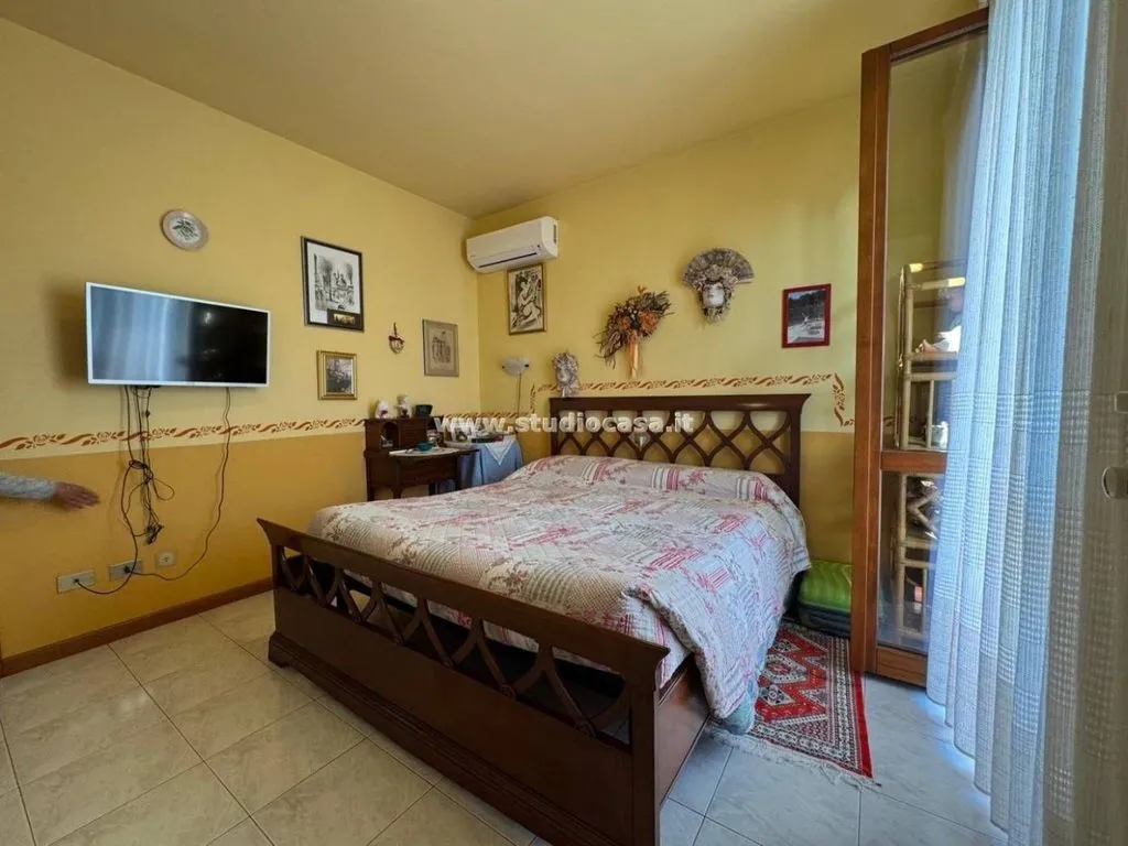 Magamistoad - Luxury Villa with Private Garden in Mapello
