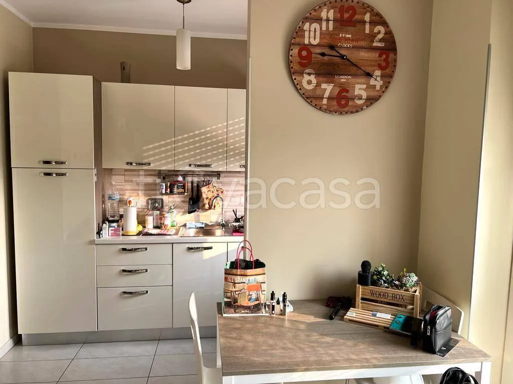 Köök - Apartment with Private Balcony in Moncalieri