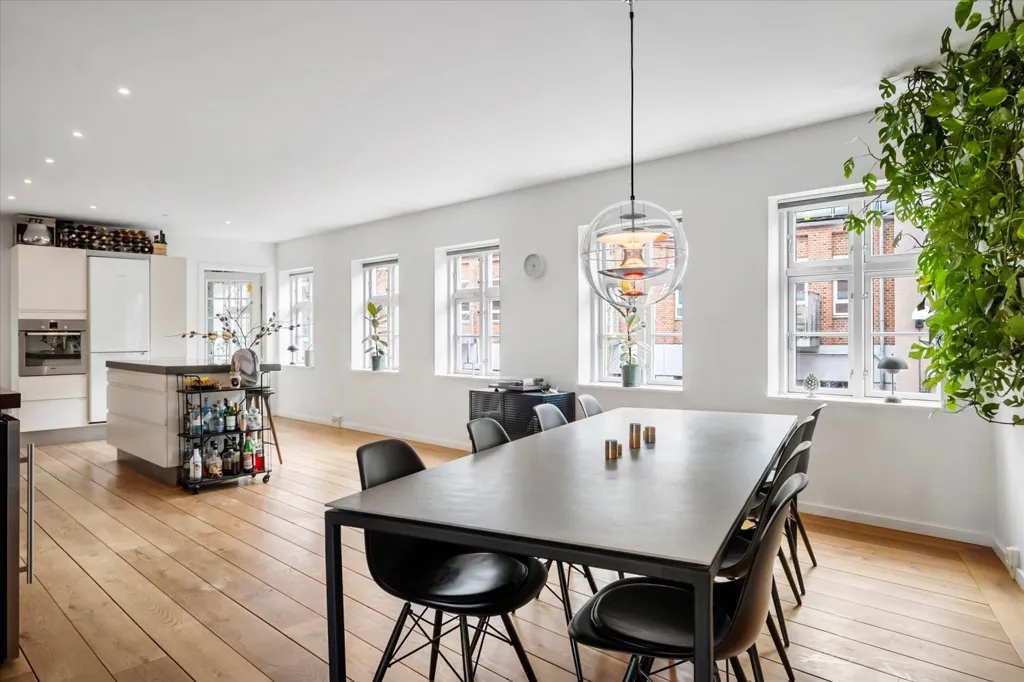 4-toaline korter asukohas Hillerød