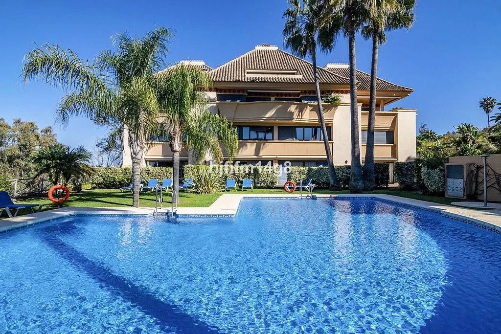 Bassein - Duplex with Pool in Casco Antiguo