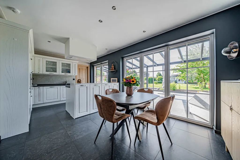 Sala da pranzo - Modern House with Terrace in Donceel