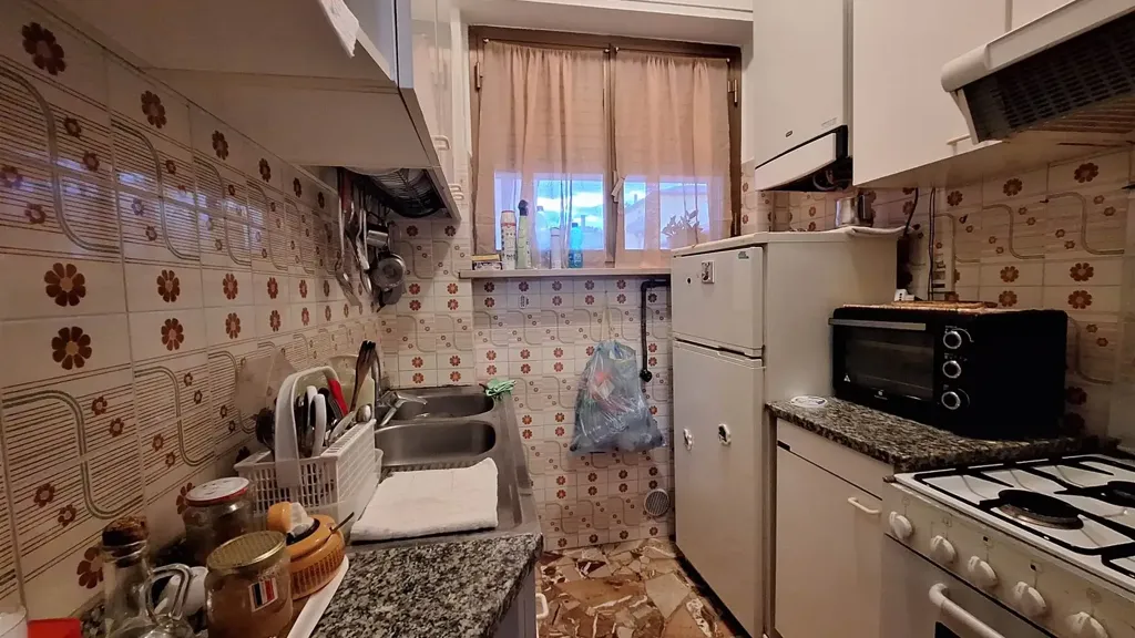 Köök - Bright 1-Bedroom Apartment with Balcony in San Severino Marche