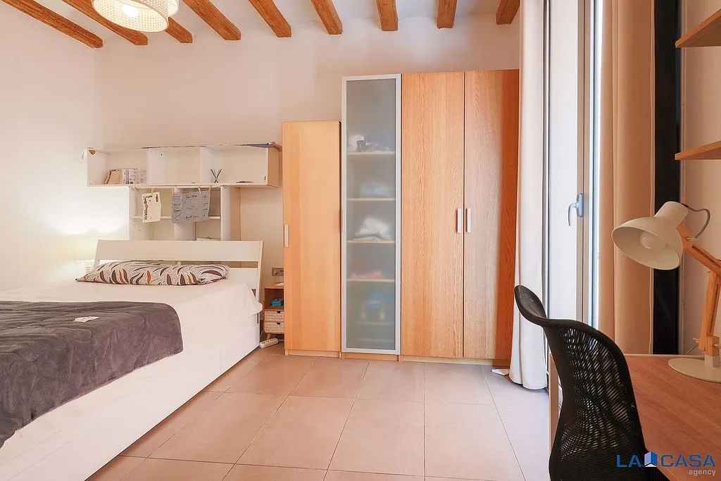 Magamistoad - Reformed Flat with Balcony in El Raval
