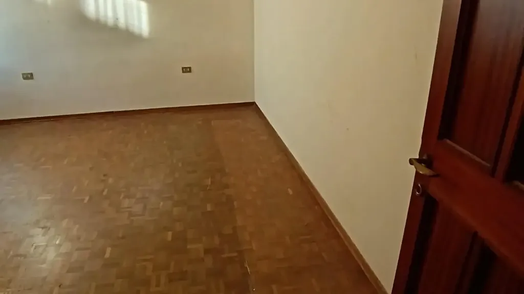 Rooms - 5-Room Apartment with Terraces in Empoli