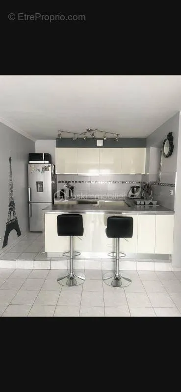 Cuisine - Duplex avec Orientation Sud à Ablon-sur-Seine