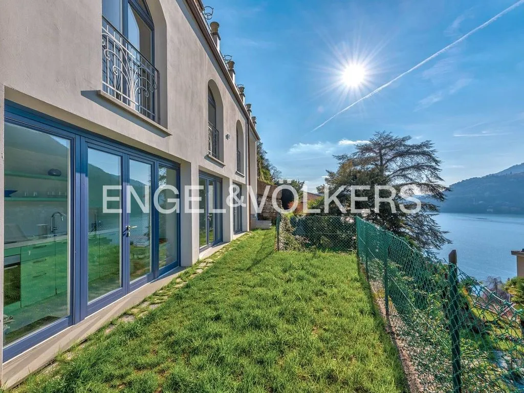 Aed - Luxury Villa with Lake Views in Torno, Lombardy